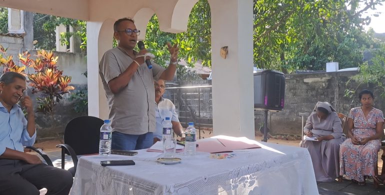 Land Rights Movement Amplifies Community Voices in High-Level Meeting at Shramabhimani Kendraya